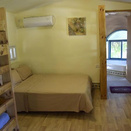 Dutch Farm Israel Bed and Breakfast Sede Zevi Zewnętrze zdjęcie