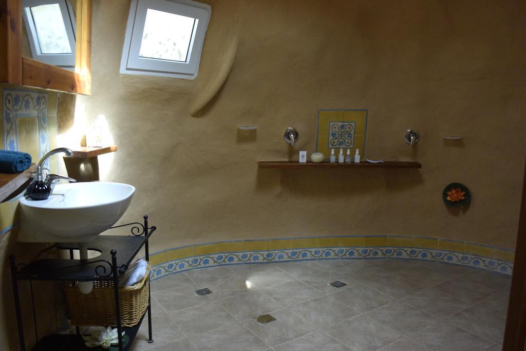 Dutch Farm Israel Bed and Breakfast Sede Zevi Zewnętrze zdjęcie
